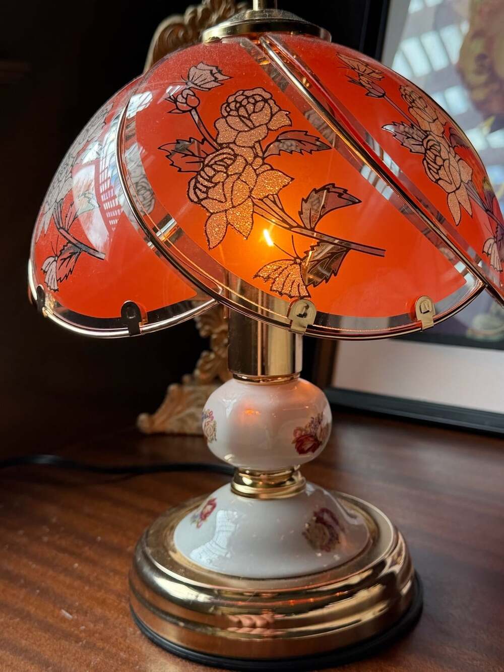 Vintage Floral Glass Touch Table Lamp